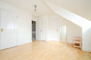 Photo 24- click for photo gallery